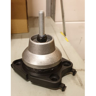 Bracket mirror image