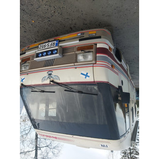 Windshield Gn/Gy/SD 1823 x 1079 image