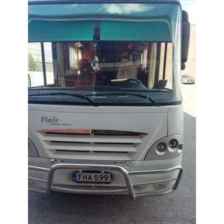 Windshield GG/S 2520 x 1322 image