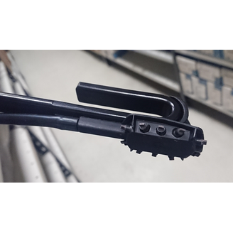 Suutin varsi pyyhin varsi vasen/oikea kuva