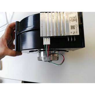 Etupuhallin vasen kuva